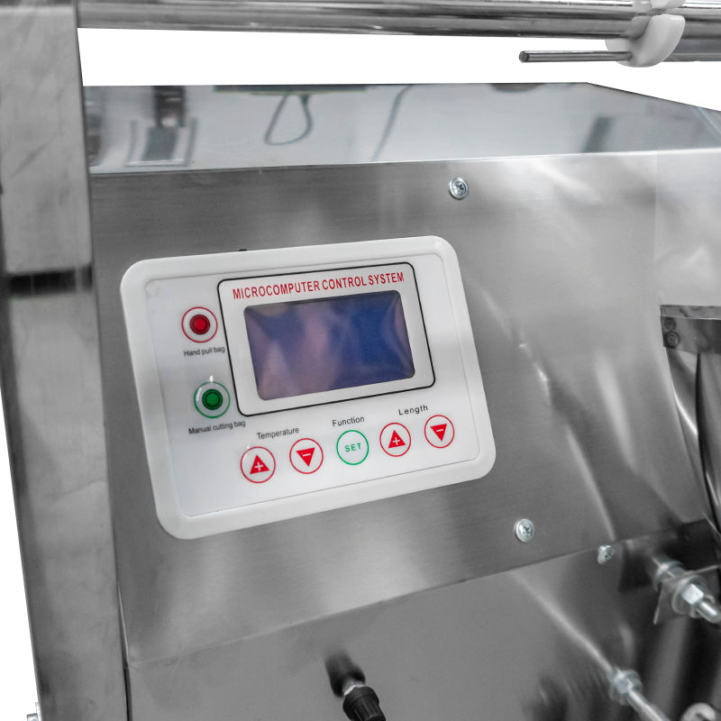 Llenadora y empacadora de liquidos